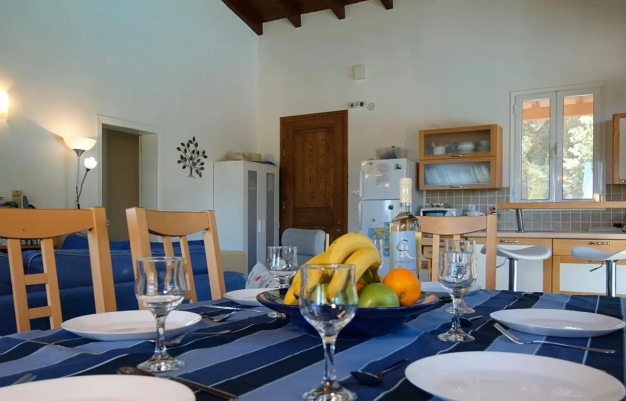 Gastouri Villa Pascalia With Heated Pool In October And Views Achílleion Dış mekan fotoğraf